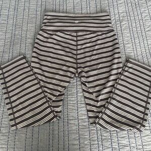 Athleta Leggings High Rise Black/Gray Stripe size S 25"